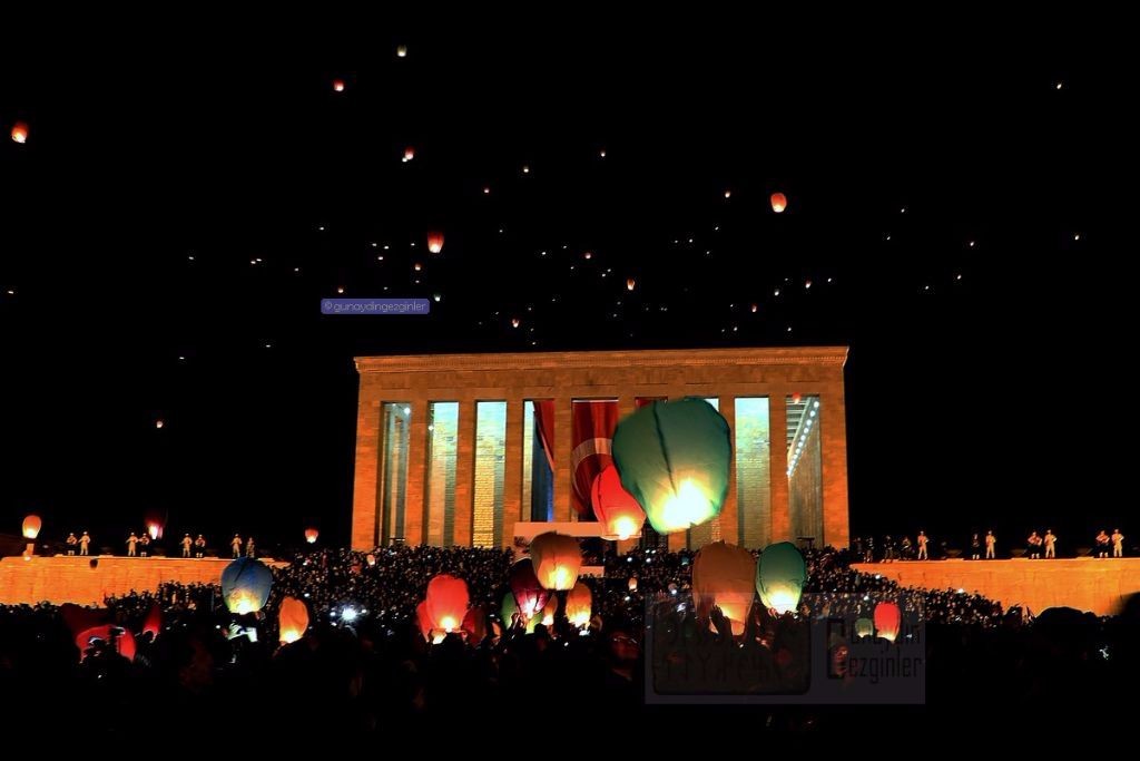 Anıtkabir gece 24 nisan 2015